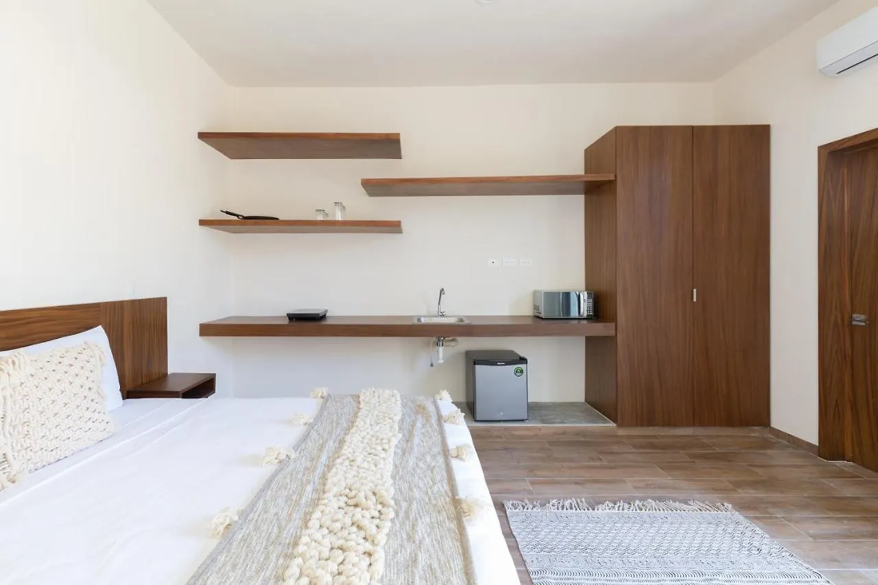 Utskin Tulum 0*,  Meksyk